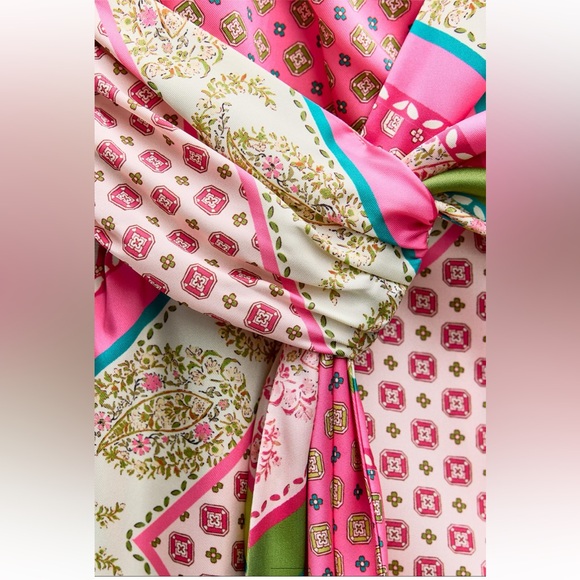 ZARA PATCHWORK PRINT DRESS MINI XS PINK GREEN PATTERNED SILK EFFECT 3253/221 - Picture 6 of 13